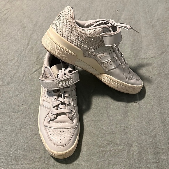 adidas Shoes - 𝅺ADIDAS Reptile Sneakers